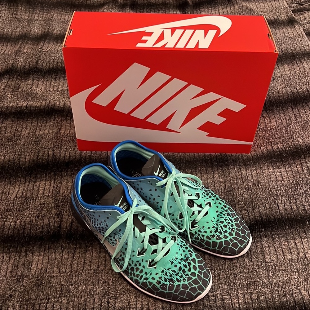 EUC Nike Free TR FIT 5 Green Print Womens Training Shoe 704695-013 Sz 11
